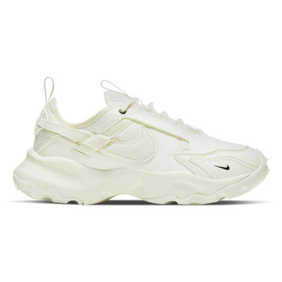 Nike TC 7900